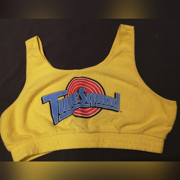 Shorts set. - Picture 1 of 4